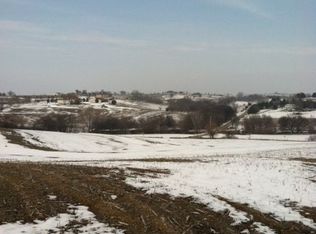 22833 W Angus Rd, Gretna, NE 68028