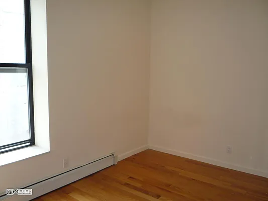 Rented by Citi Habitats | media 30