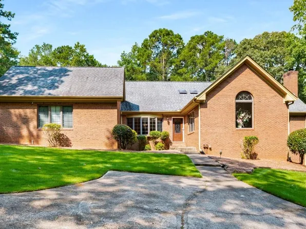 3615 Sierra Dr, Stockbridge, GA 30281