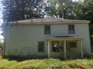 2 Mediterranean Ln, Norwich, CT 06360