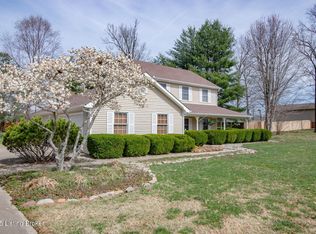 124 Pleasant Colony Dr, Elizabethtown, KY 42701