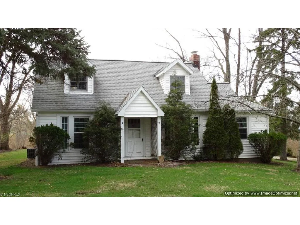10518 Hobart Rd photo 1