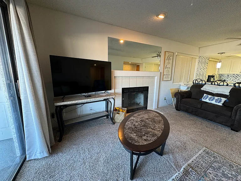 2022 Merrill Ln #3I — Photo 27