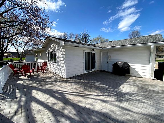 2nd image of 317 Orchard Dr