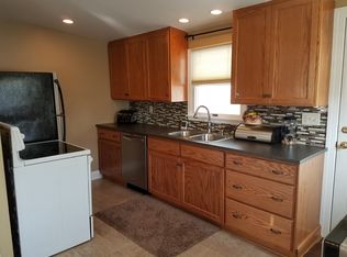 317 S 2nd St, Phillipsburg, NJ 08865