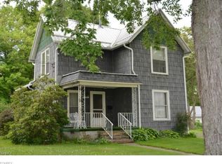 753 Buffalo St, Conneaut, OH 44030