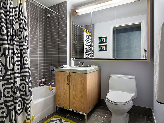 5th image of 505 W 29th St #4K