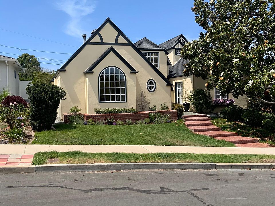 1st image of 3920 Centraloma Dr
