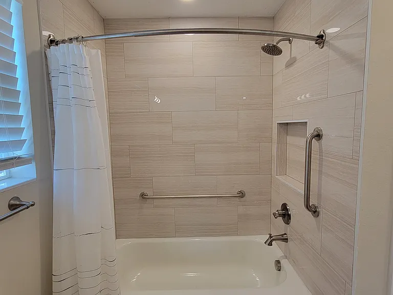515 26th Ave N #1/2 — Photo 17