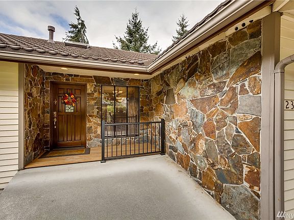 3rd image of 23500 39th Ave W