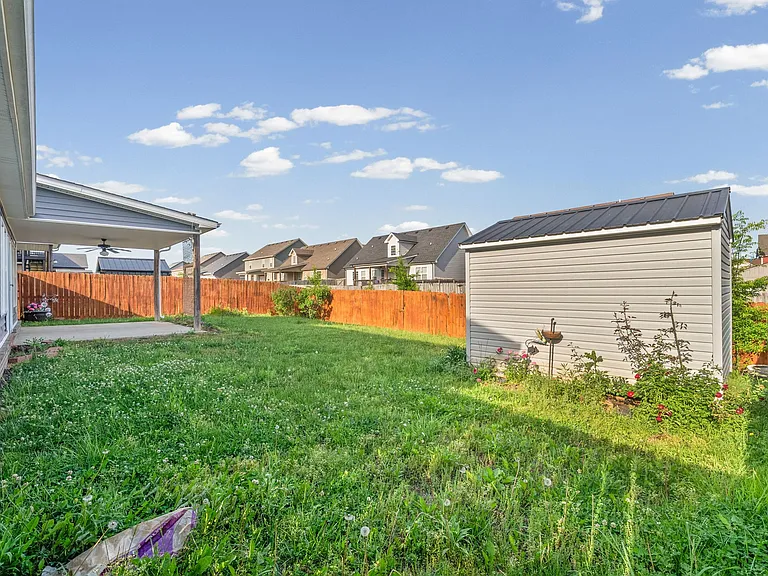 3753 Windmill Dr — Photo 28