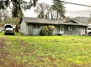 925 SW Linn Blvd, Mill City, OR 97360