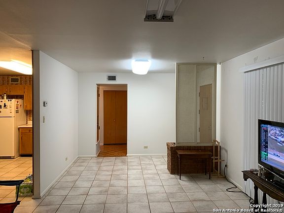 5th image of 6335 Dove Hill Dr