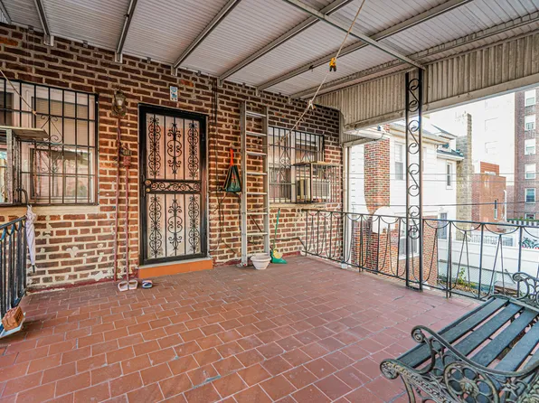 2375 East 12th Street image 12 of 25