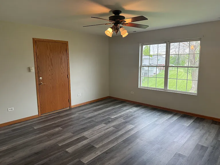 101-103 Bannon Dr #103H — Photo 3