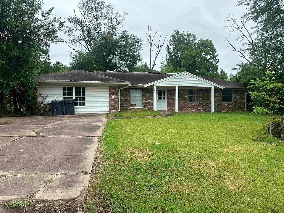 1st image of 421 Nancy Dr