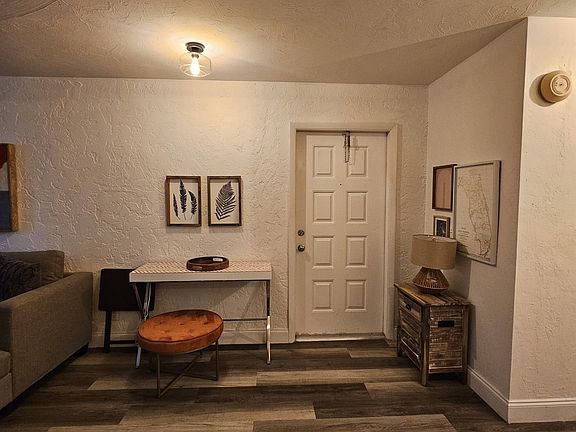 4th image of 828 Wiggins Pass Rd #9-9-9