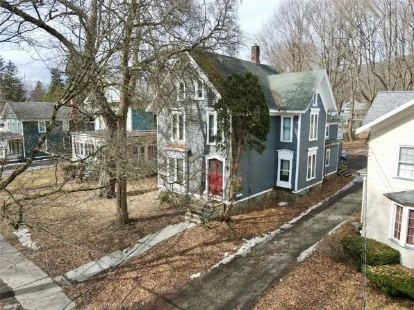 373 Front St, Owego, NY 13827