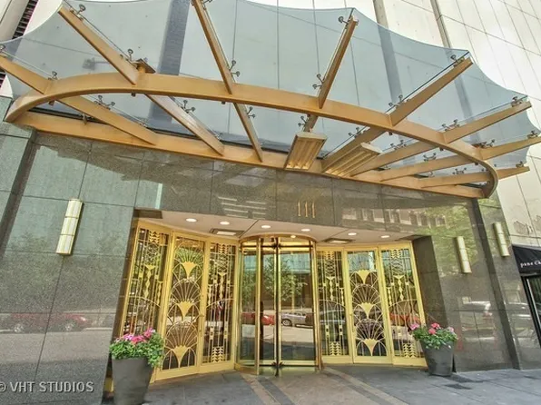 111 E Chestnut St APT 46A, Chicago, IL 60611