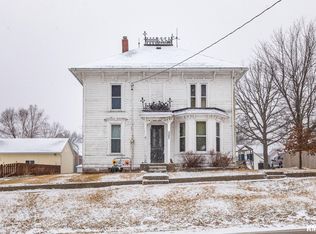 307 W Main St, Reynolds, IL 61279