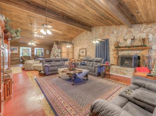 300 L Green Rd, Cleveland, TX 77328