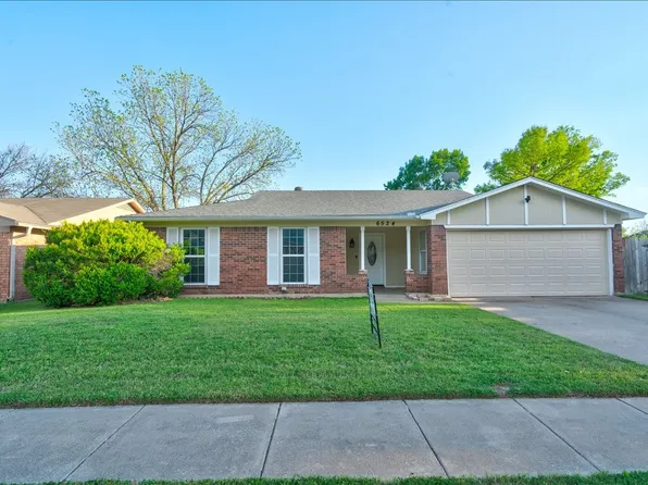 6524 Blue Grass Dr, Watauga, TX 76148
