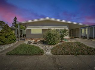 42 Westgate Cir, Santa Rosa, CA 95401