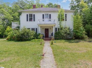 204 N Adair St, Clinton, SC 29325