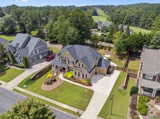 109 Applewood Ln, Acworth, GA 30101