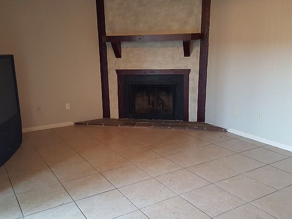 3rd image of 1212 N Major Dr APT 21N