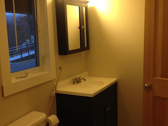 3rd image of 42 Lake View Ave