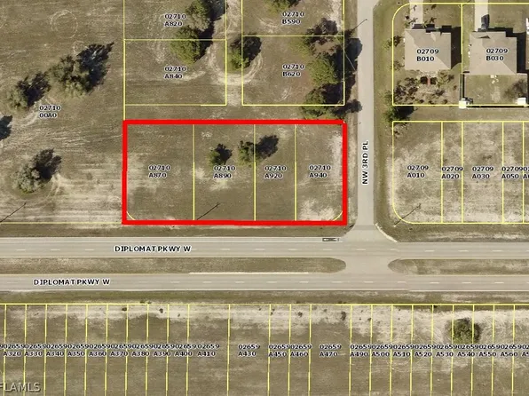 321 Diplomat Pkwy W, Cape Coral, FL 33993