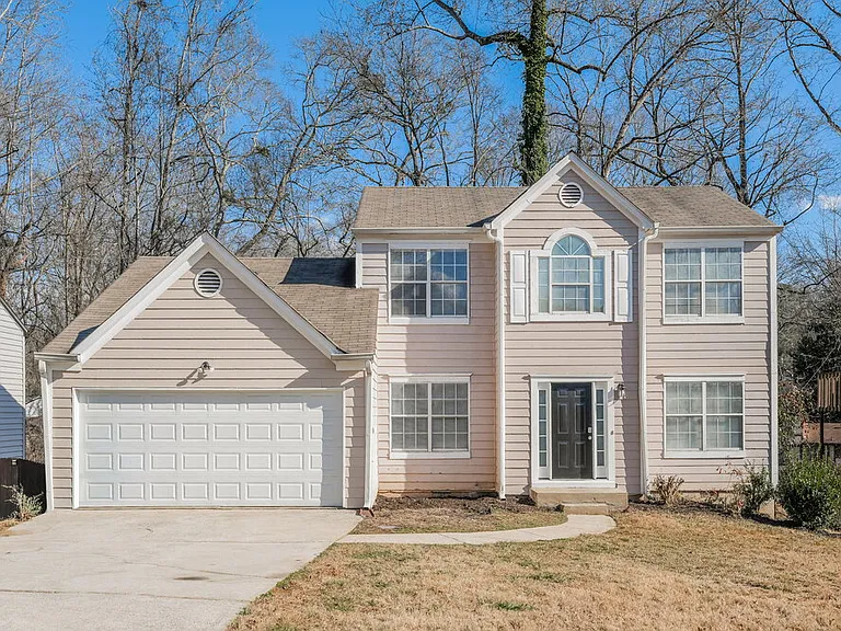 2996 Rapids Dr — Photo 1
