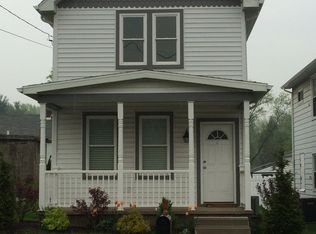 5894 Heckert Rd, Bakerstown, PA 15007