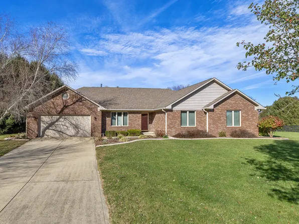 1478 Heather Brooke Ln, Danville, IN 46122