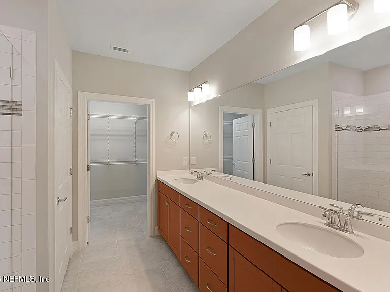 443 Orchard Pass Ave — Photo 11