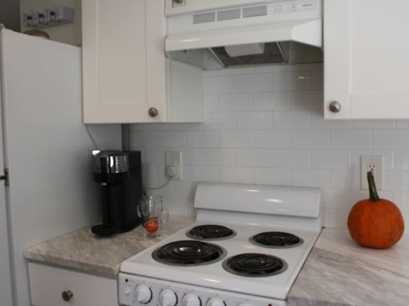 7079 Guilford Rd #1