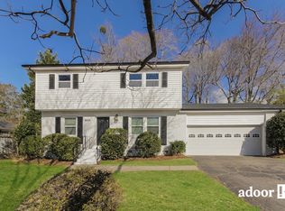 6626 Glenmoor Dr, Charlotte, NC 28214