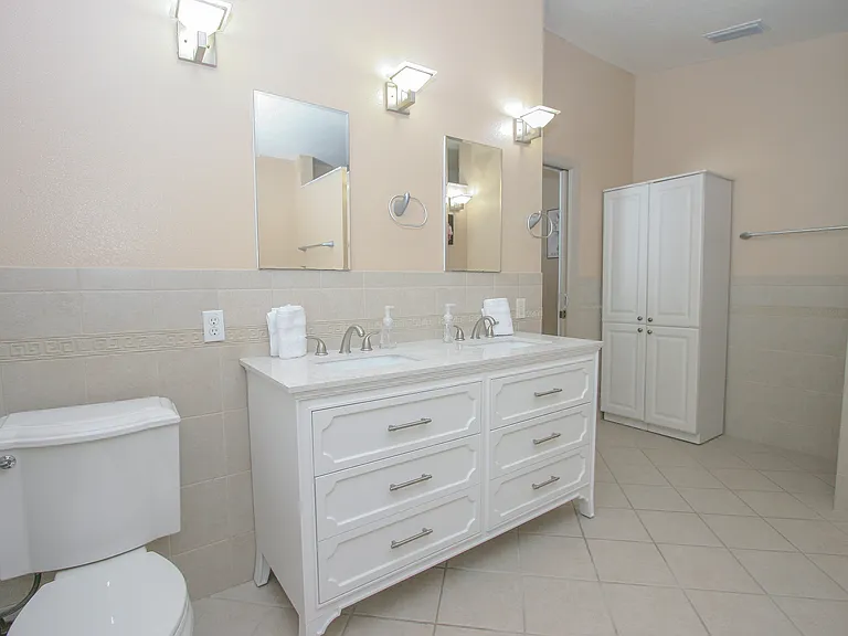 55 Velma Dr W — Photo 21