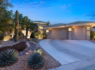 9321 Canyon Mesa Dr, Las Vegas, NV 89144