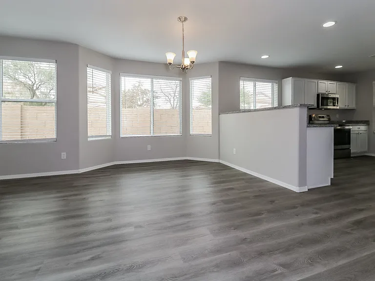 15299 W Adams St — Photo 5