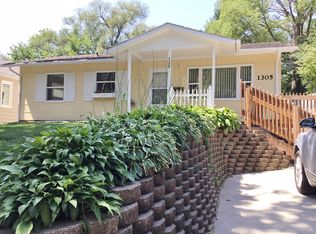 1305 Crescent St, Ames, IA 50010