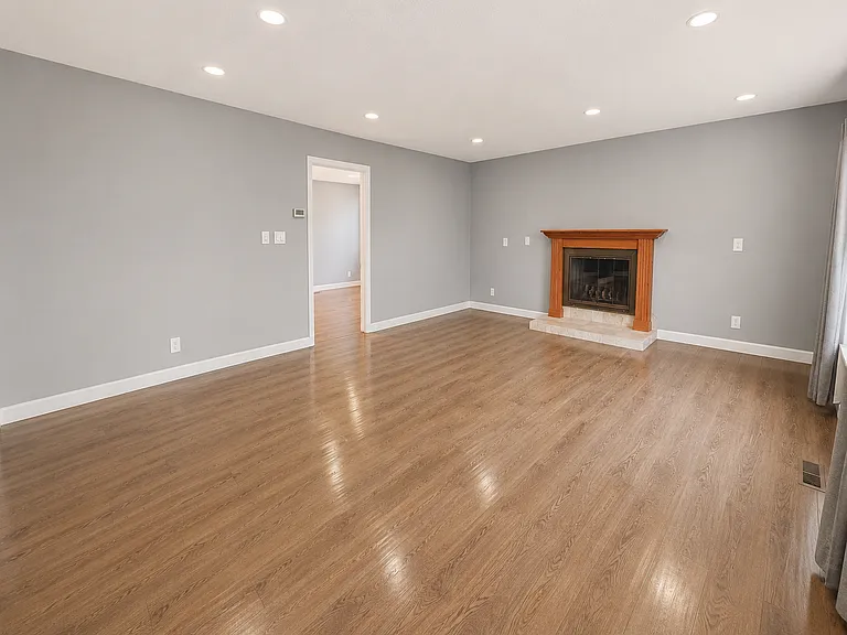 270 McDuff Ave — Photo 3