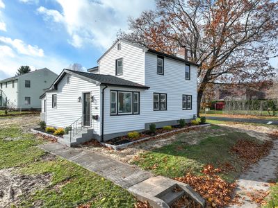 910 Farmington Avenue, New Britain, CT, 06053