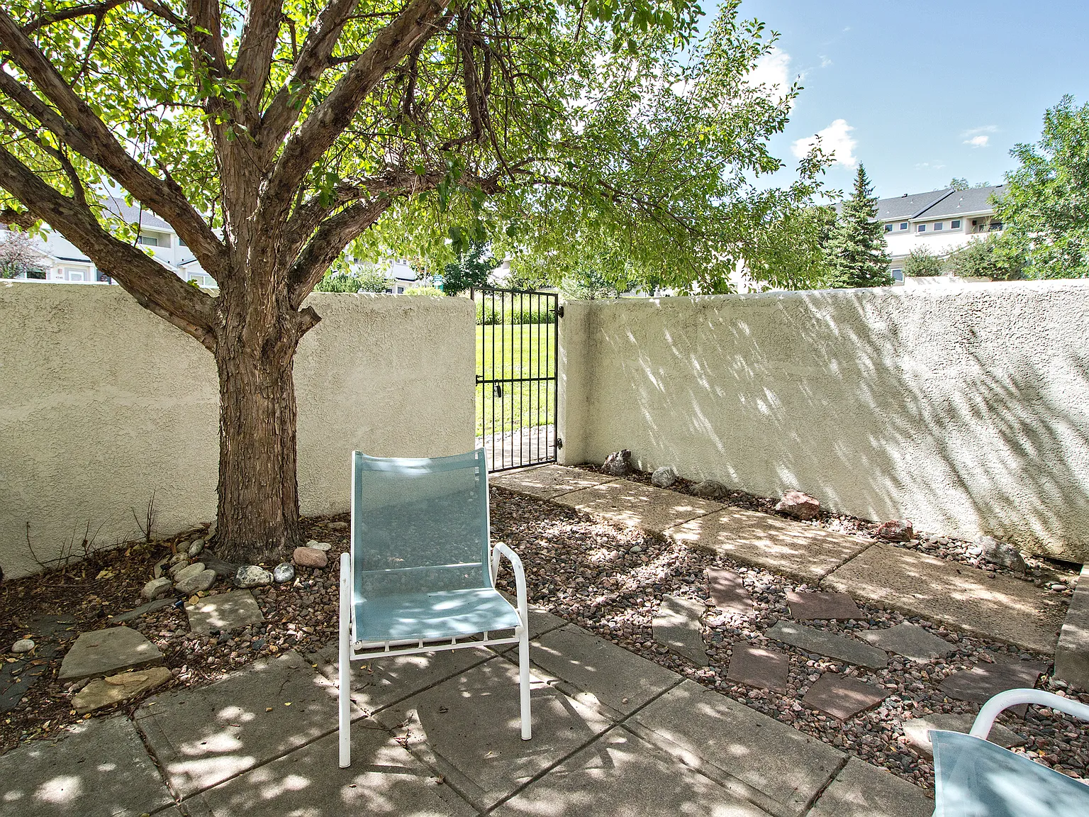 3 bed, 1403 sqft, $1,900 — Photo 4