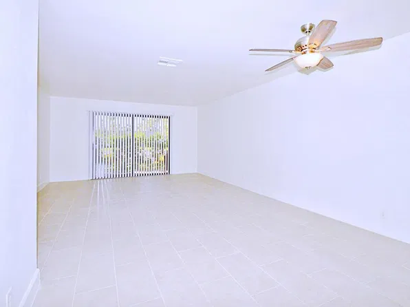 1050 E Ramon Rd Unit 126, Palm Springs, CA 92264
