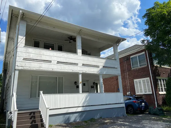 102 3rd Ave, Kingston, PA 18704