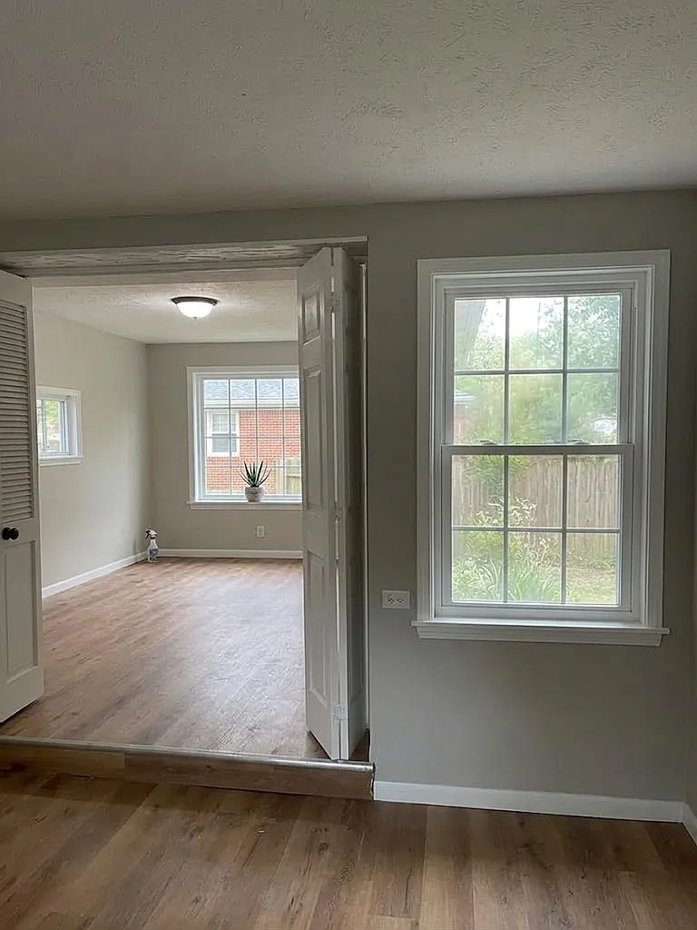 5 bed, 1.5 bath, 1490 sqft, $1,890 — Photo 4