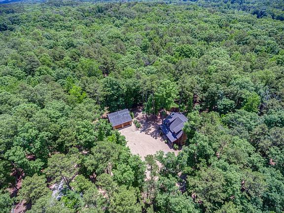 3rd image of 300 Bud McKinley Rd