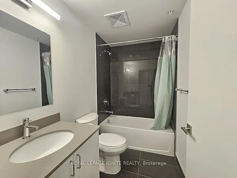 223 Princess St #529 — Photo 5